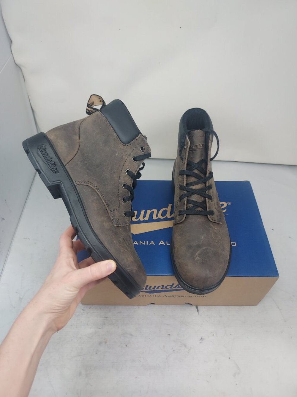 Blundstone WOMENS Lace Up Clay Brown Boot